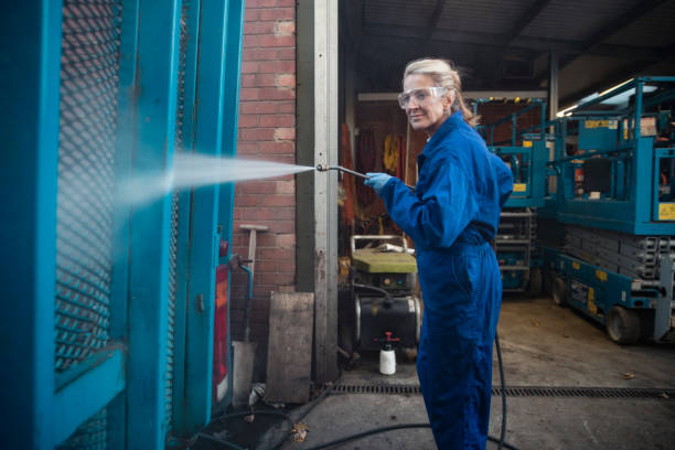 Best Pressure Washing Contractors  in Skagway, AK